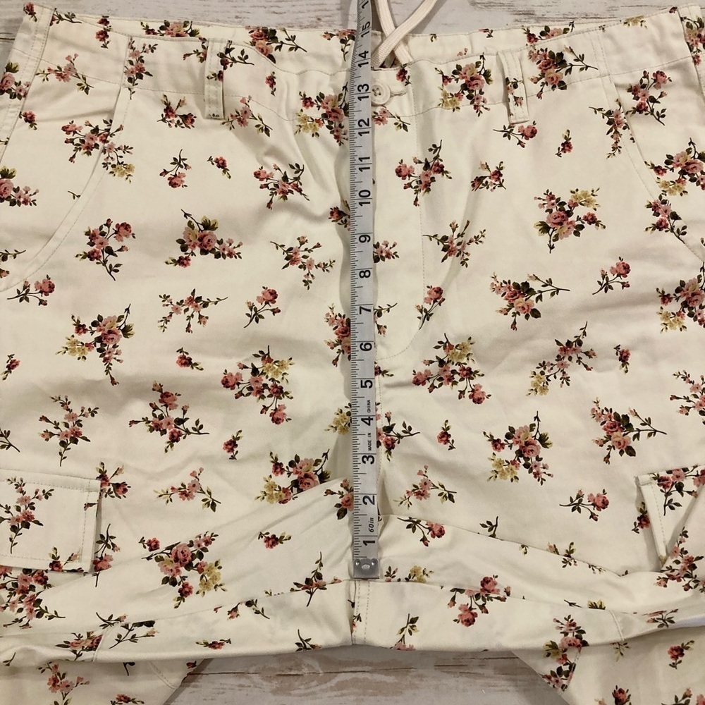 HUF co-ord utility cargo trousers in white with all over floral print Size XL - Picture 5 of 16